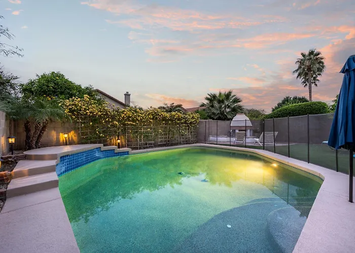 Reel Fun Centrally Located W Movie Pool Hot Tub *